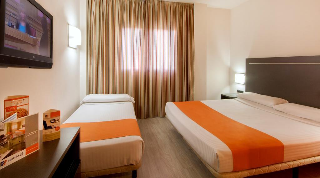 Hotel H2 Ávila Kültér fotó